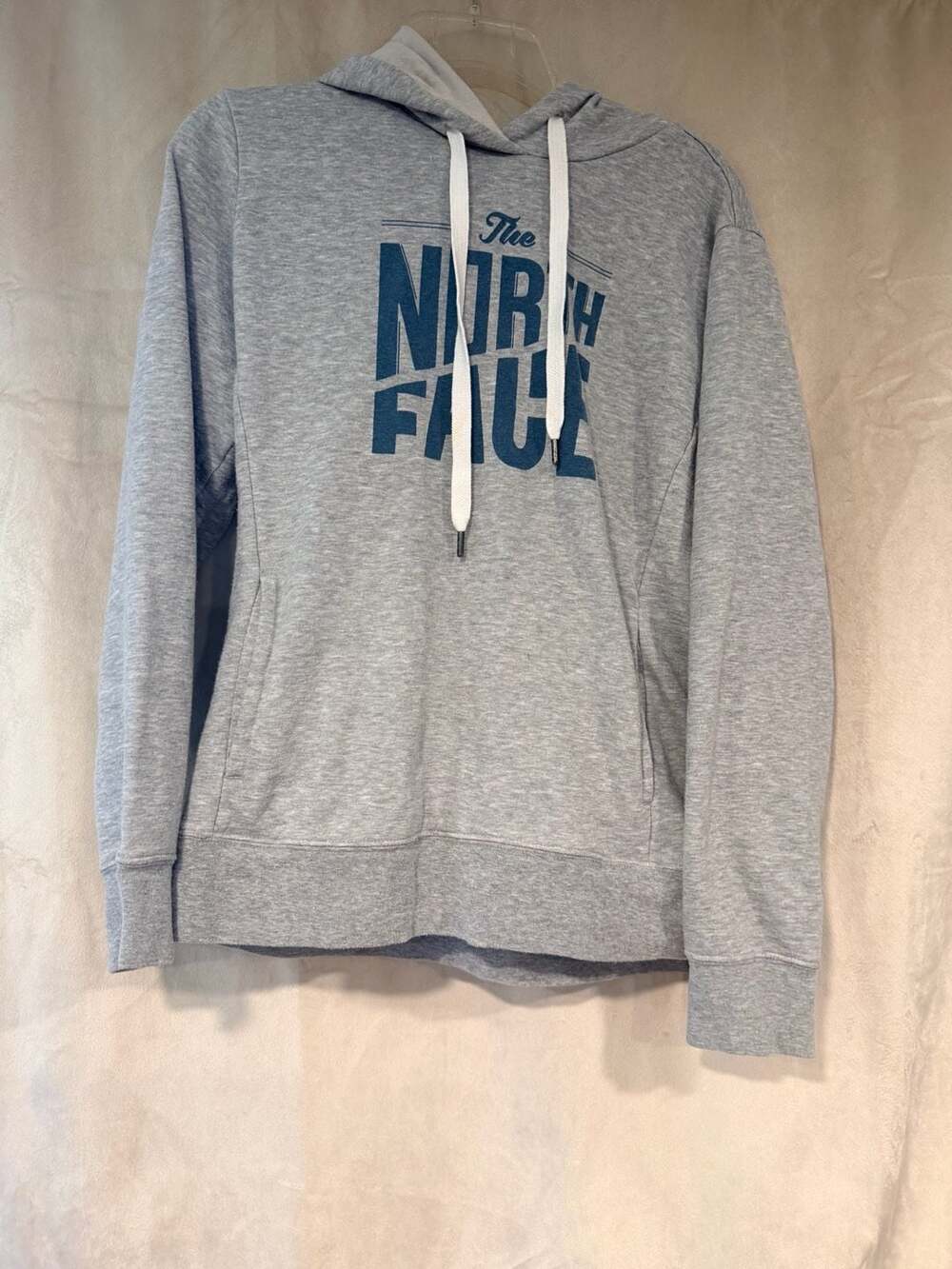 The North Face Women's Gray Logo Pullover Hoodie Size Large